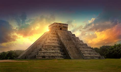 Tháp Maya Chichén Itzá - Di Tích Lịch Sử Bí ẩn Và Hoành Tráng!